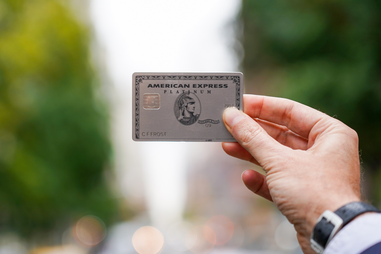 Amex Platinum review (Including an incredible new bonus) - featured image